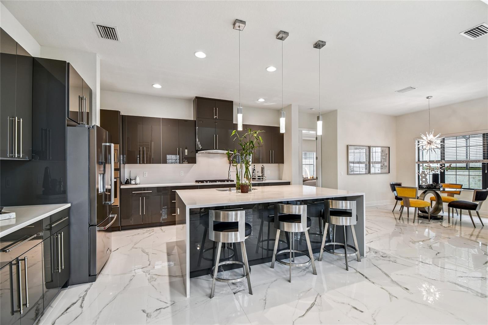 Open concept kitchen fully upgraded