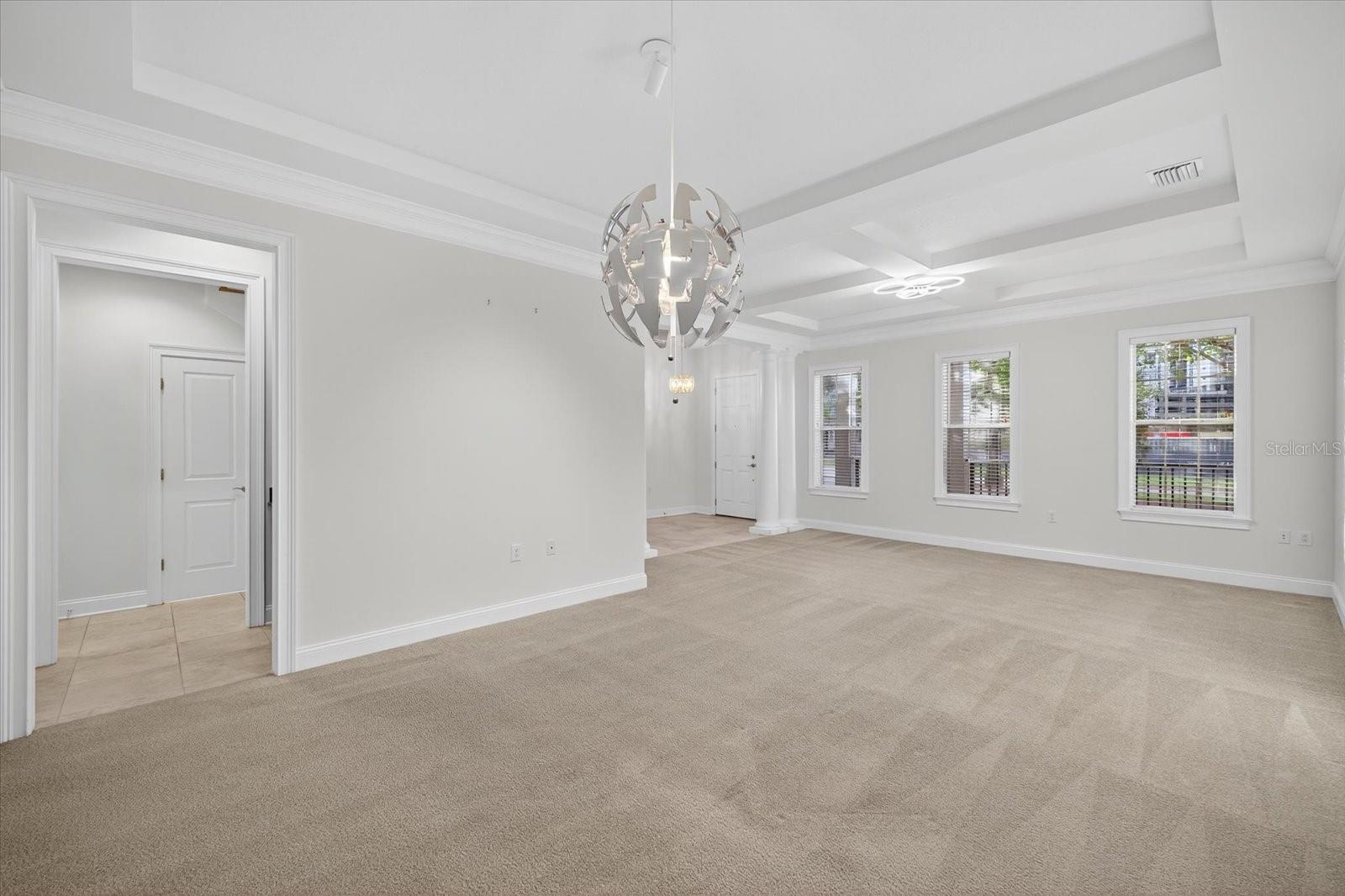 Living Room / Dining Room