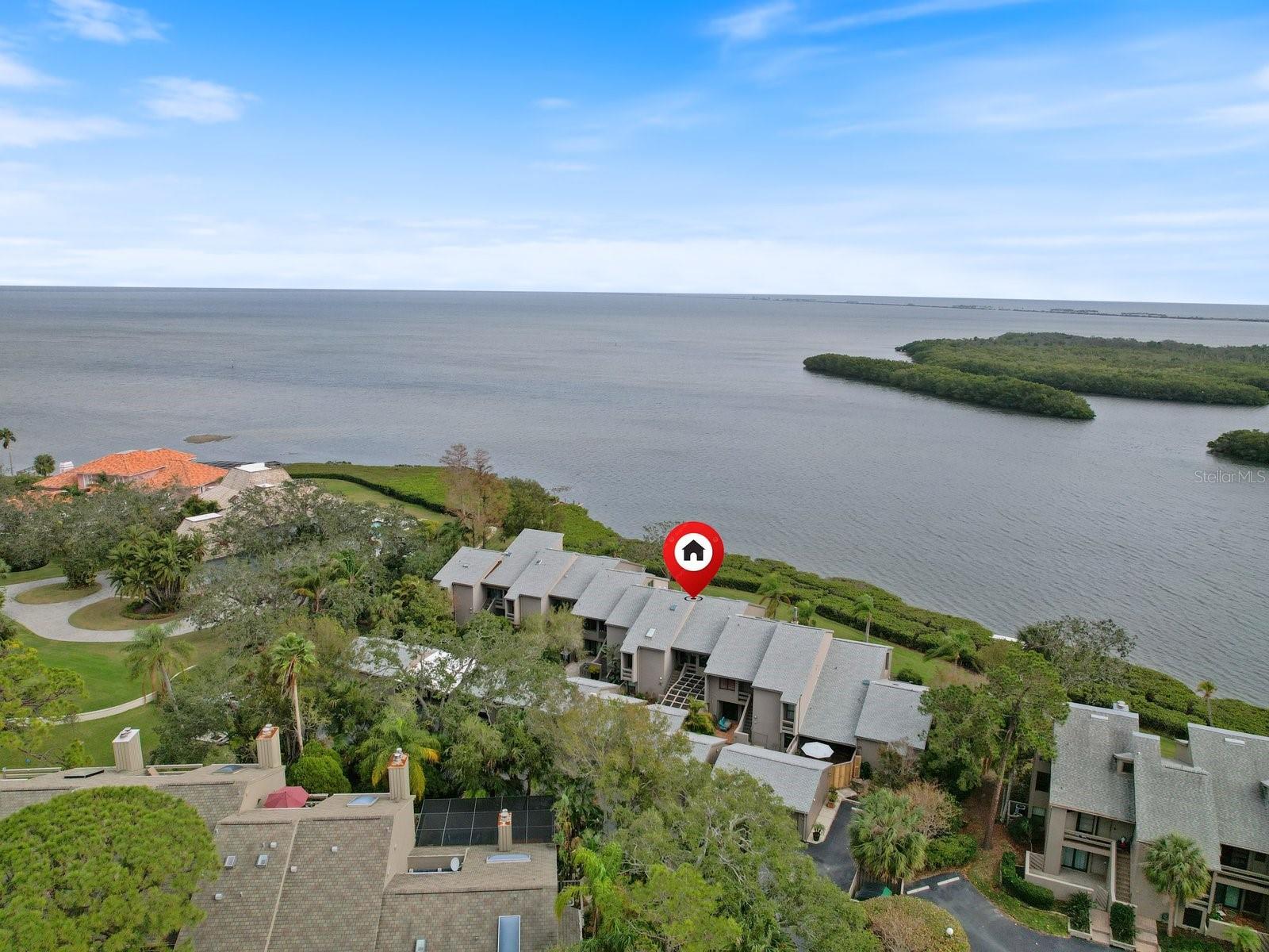Expansive Tampa Bay Views!