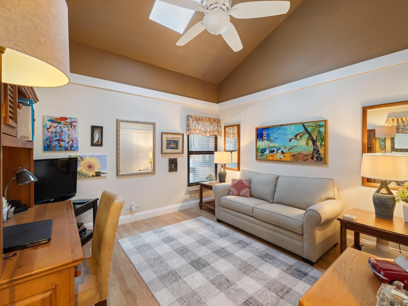 Guest bedroom