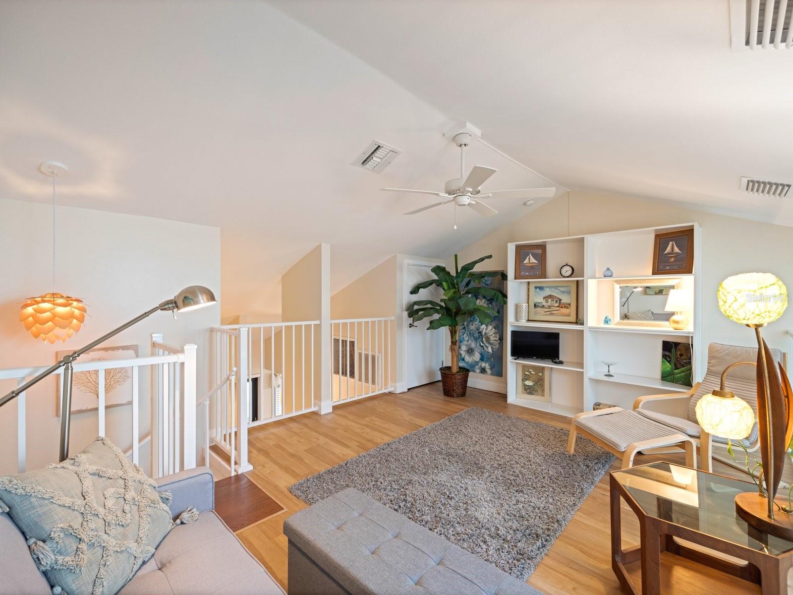 Versatile loft area