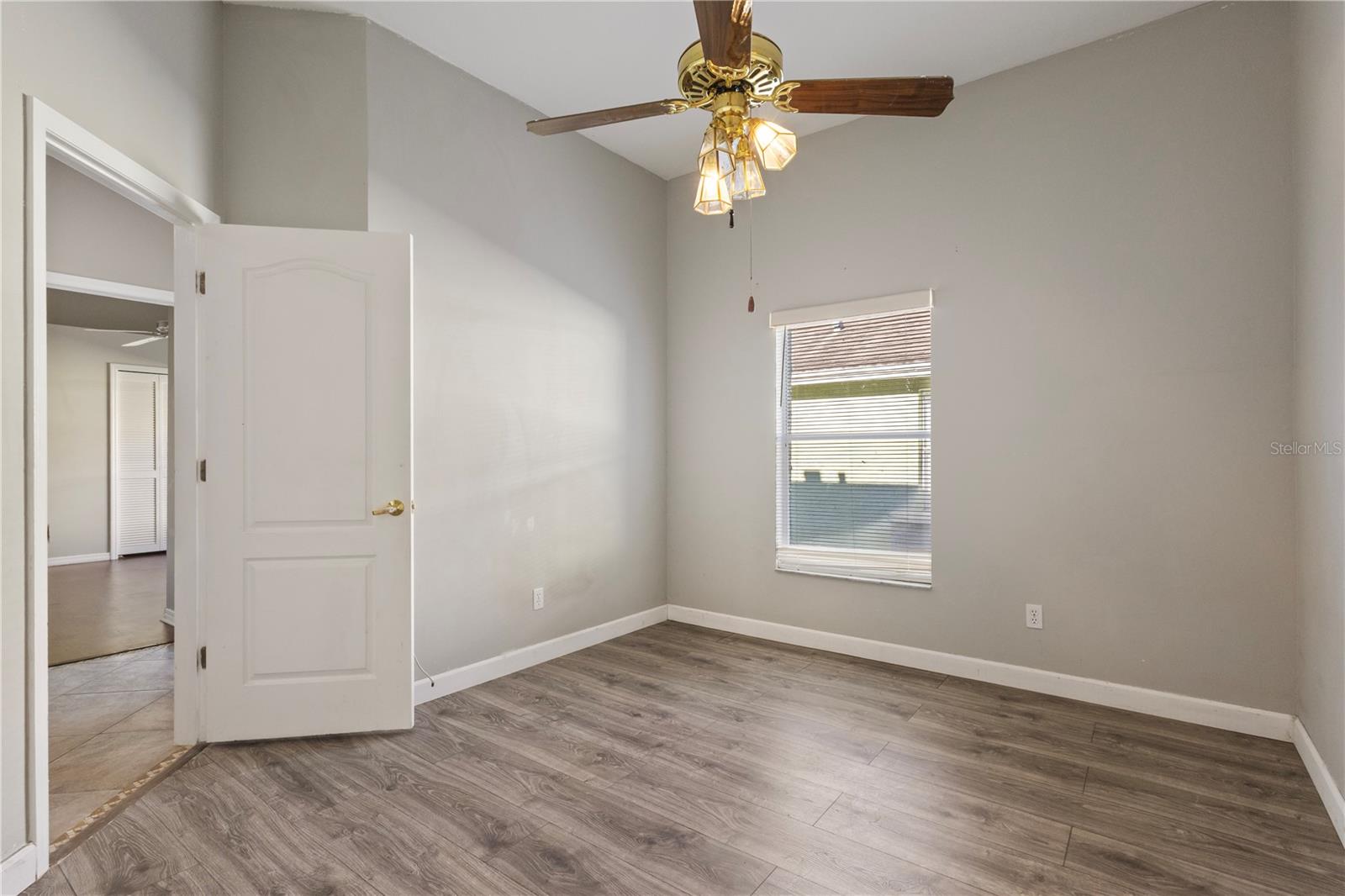 2nd Bedroom