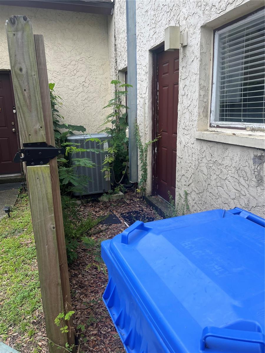 side yard