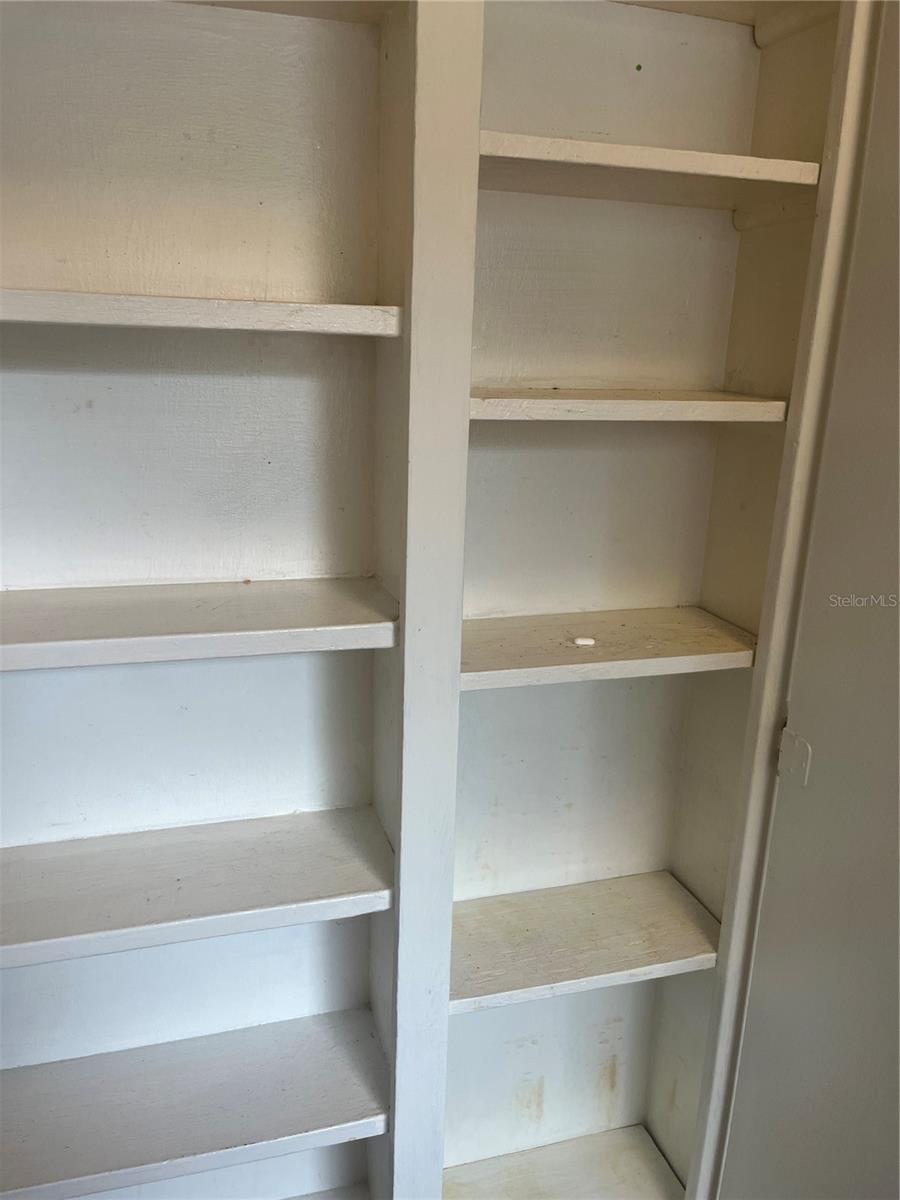 Kitchen pantry storage