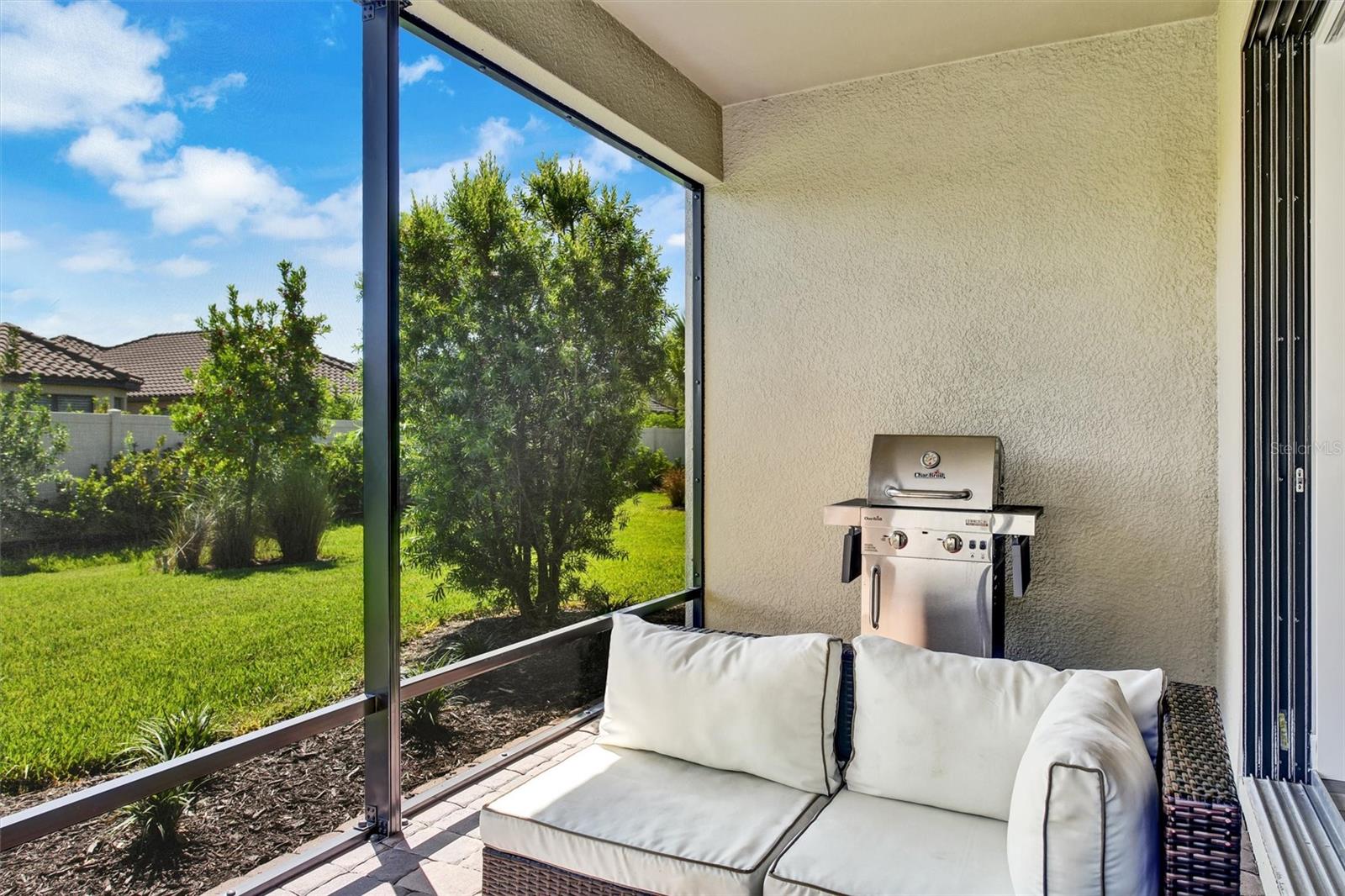 Lanai off living room