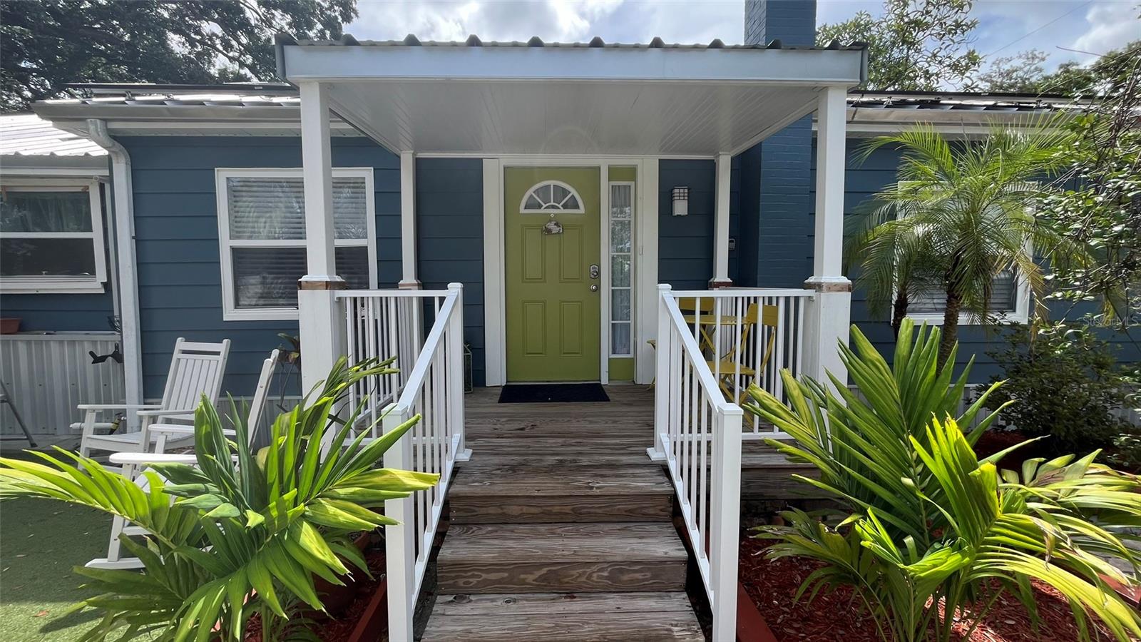 Entry and Covered Porch