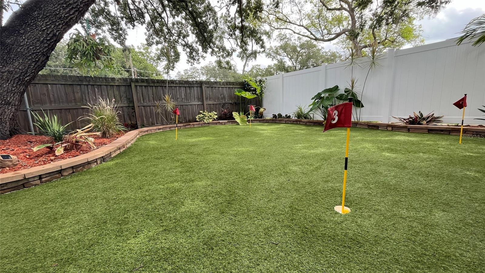Putting green