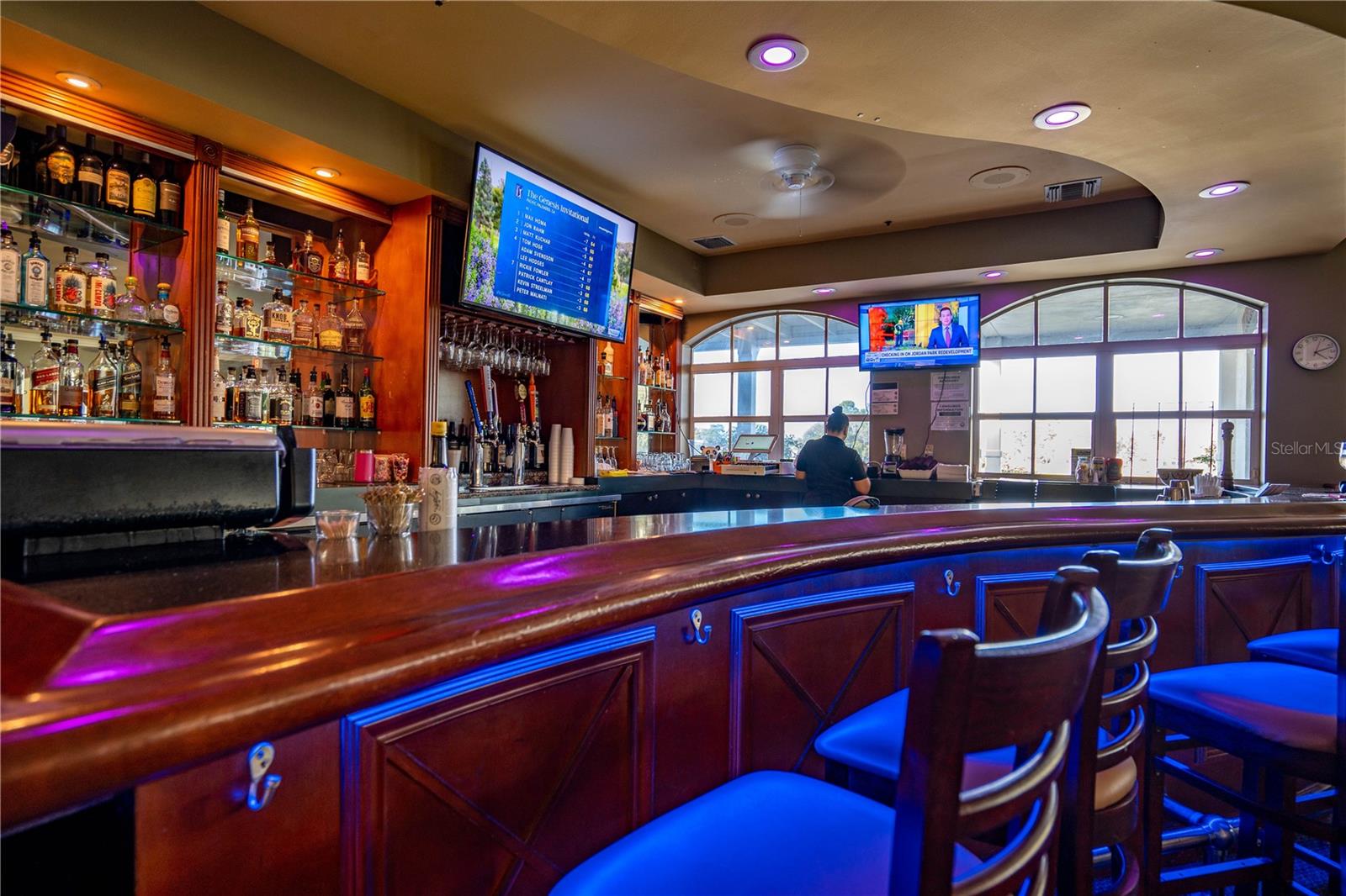 Country Club Bar