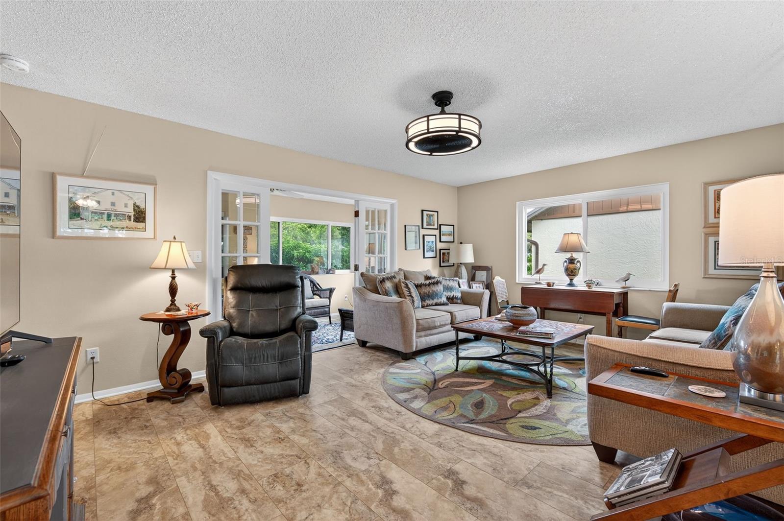 Living Room lead to Florida Room