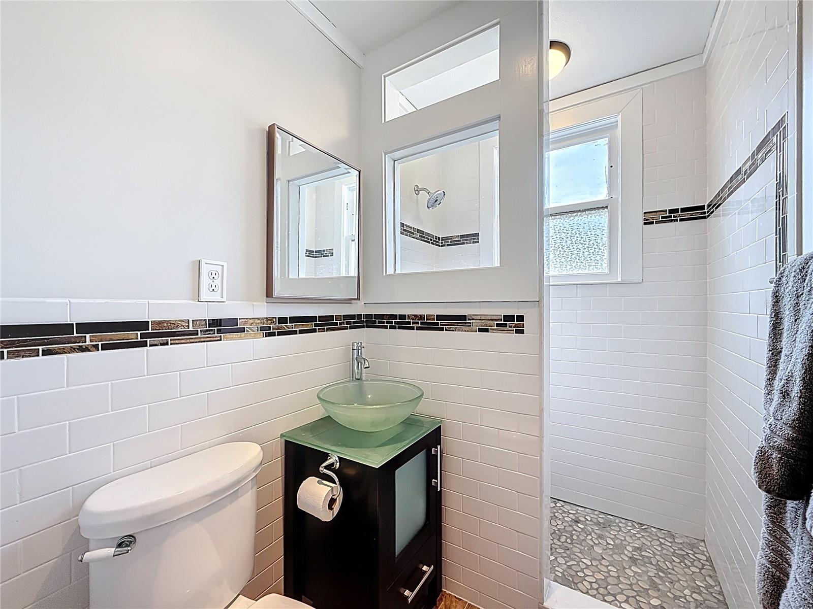 2nd Bathroom 1
