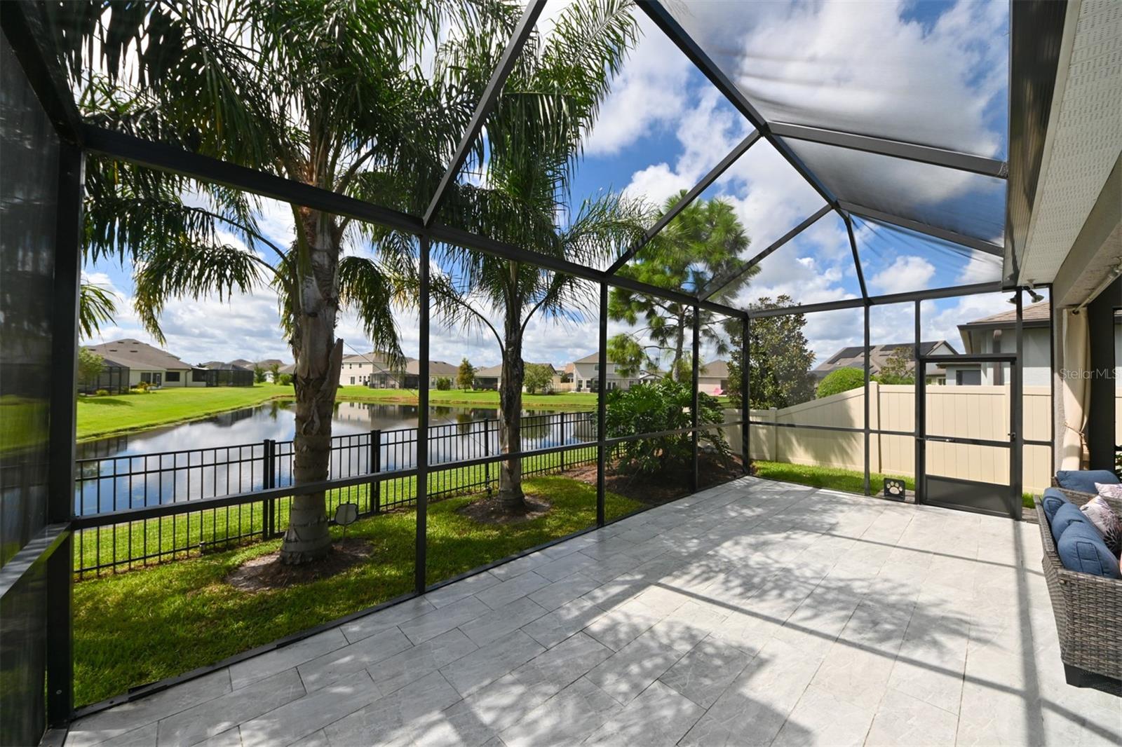 Lanai 2