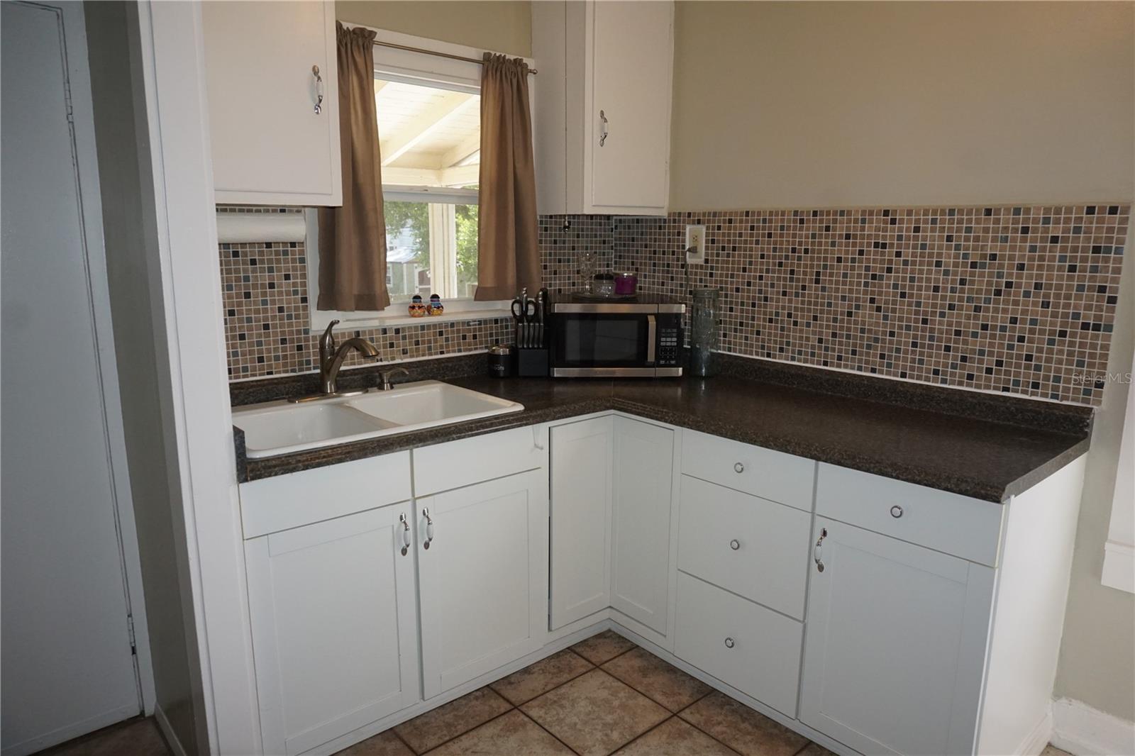 Apartment Kitchen