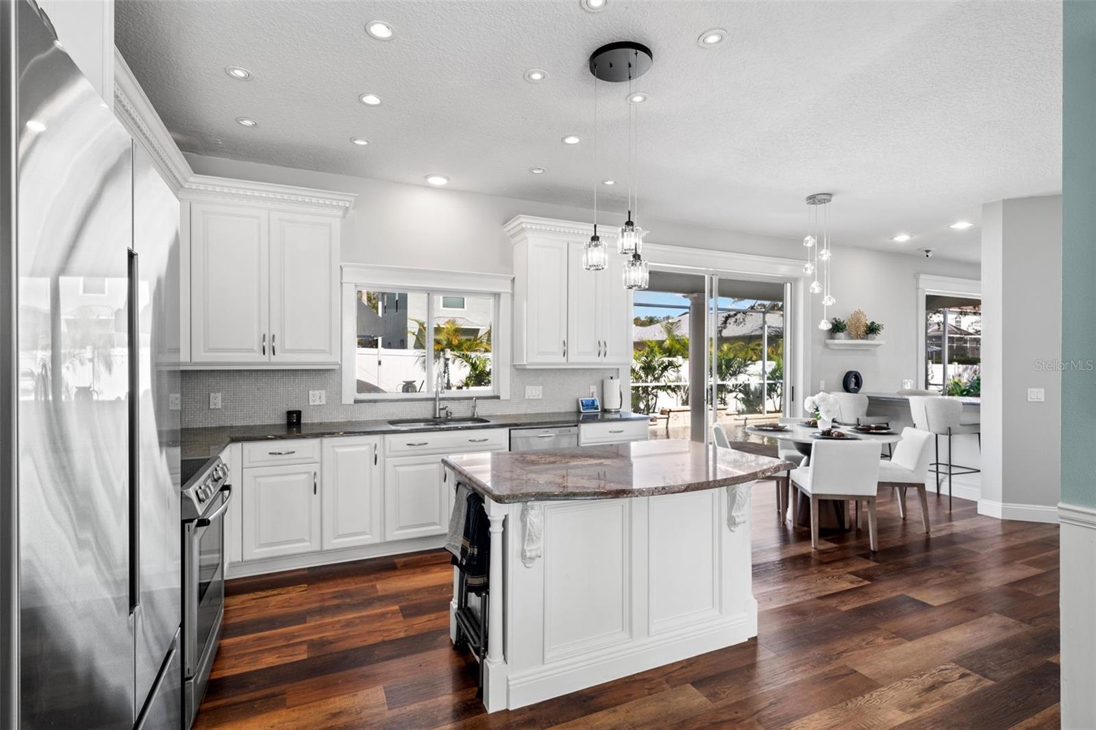 Kitchen with island