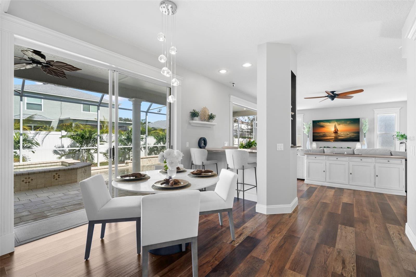 Breakfast nook