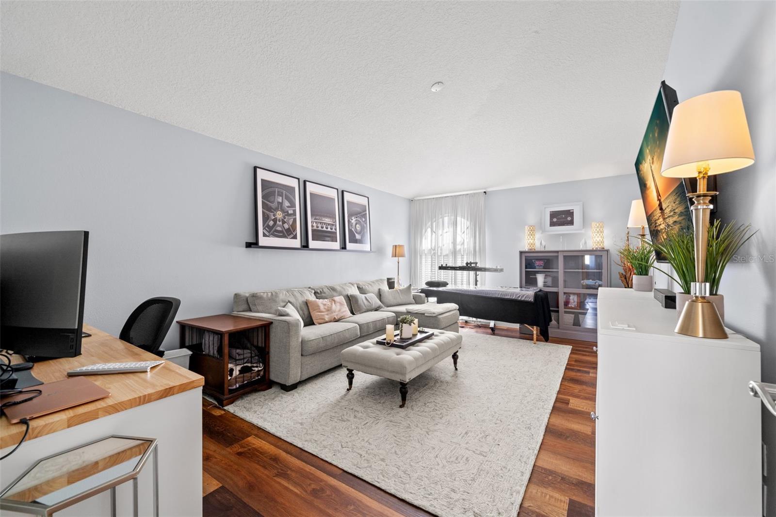 4th Bedroom/bonus room