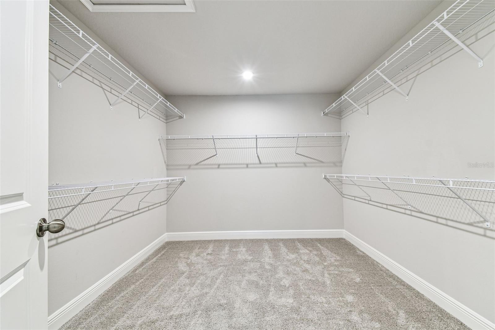 Walk in closet