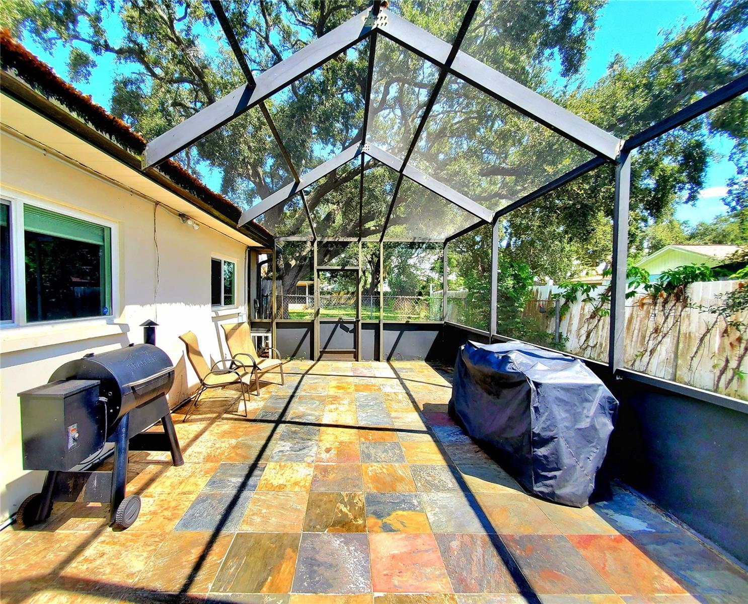 SLATE PATIO DECK