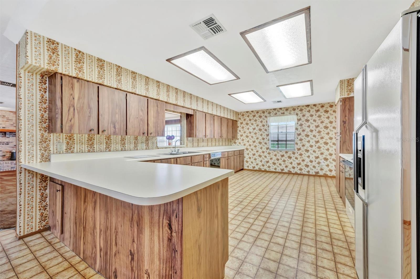 Spacious kitchen