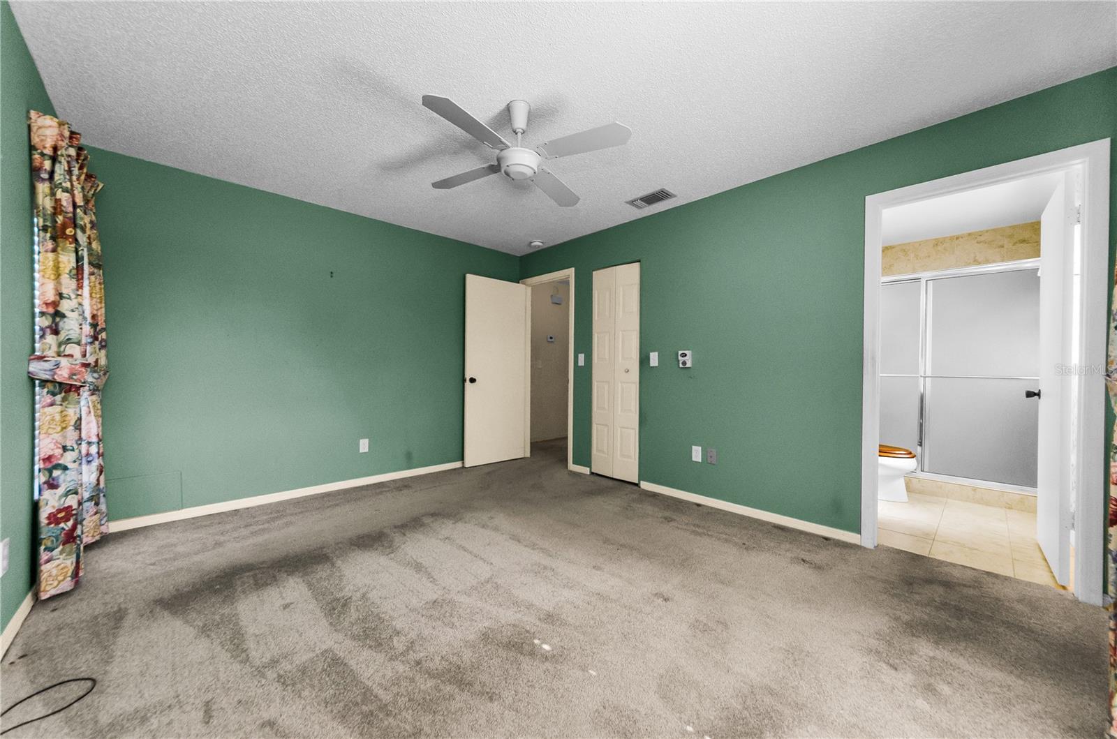 Main bedroom