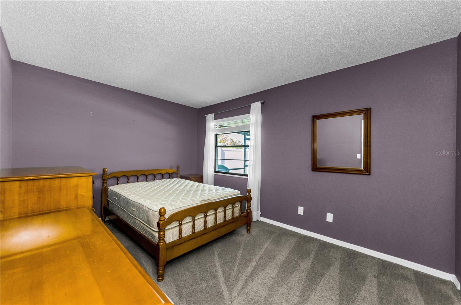 Secondary bedroom