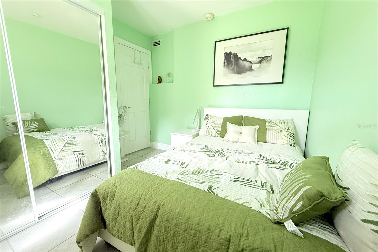 2nd Bedroom
