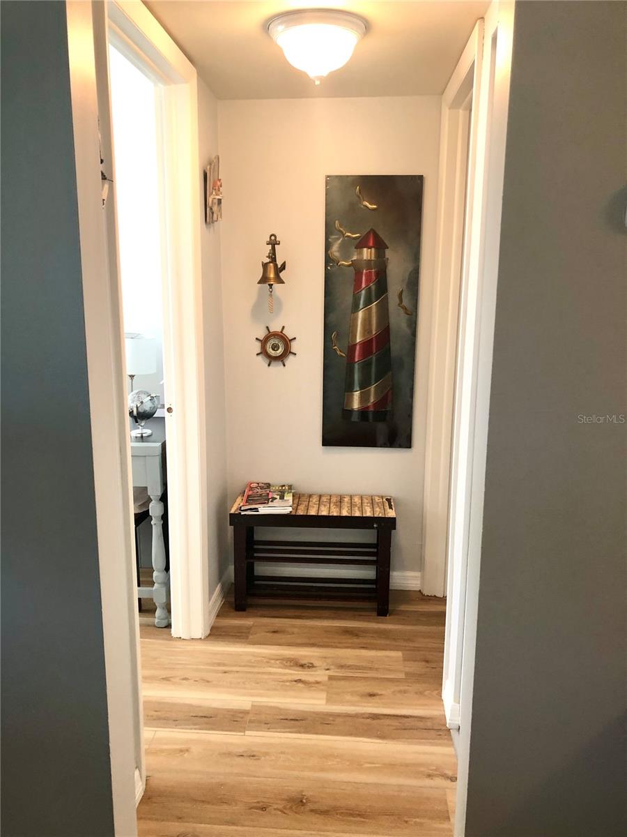Hall to Bed 2
