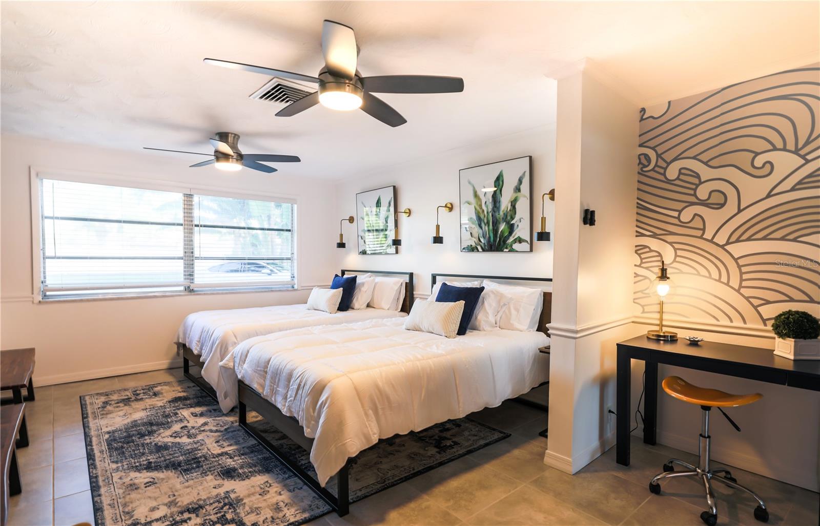 Large primary bedroom with en suite