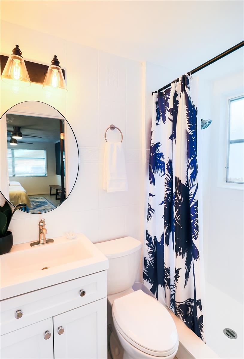 en suite bathroom