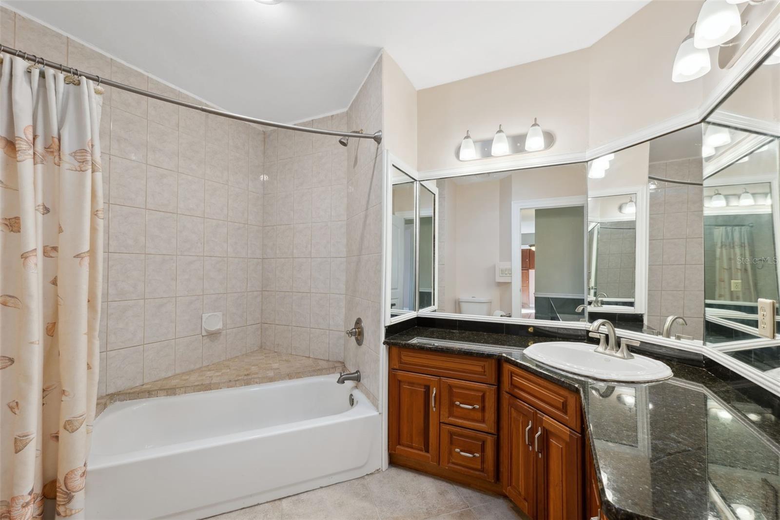 2nd Bathroom