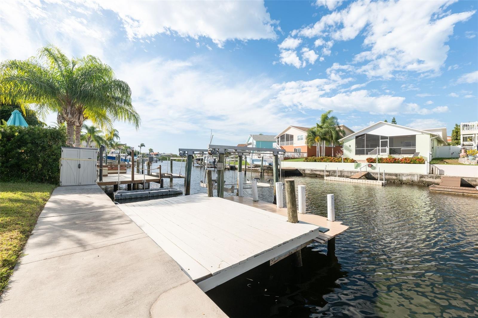 Stationary dock with new pilings