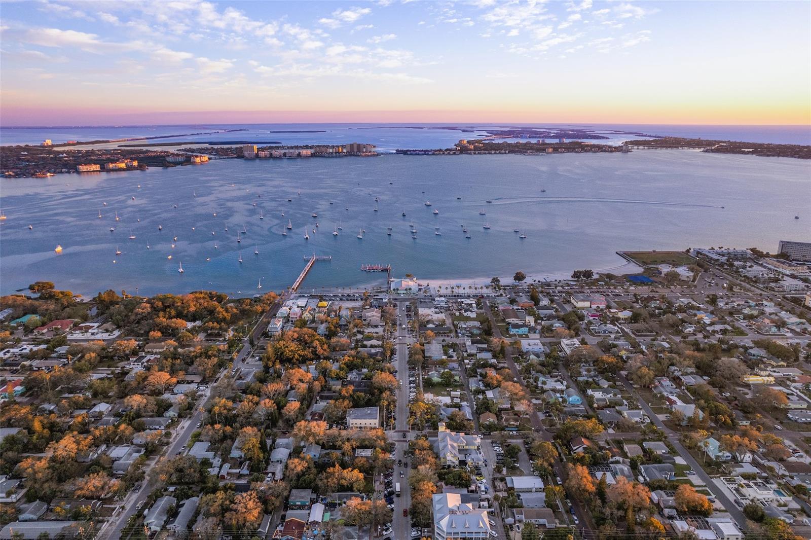 St Pete / Gulfport Areal View Nearby