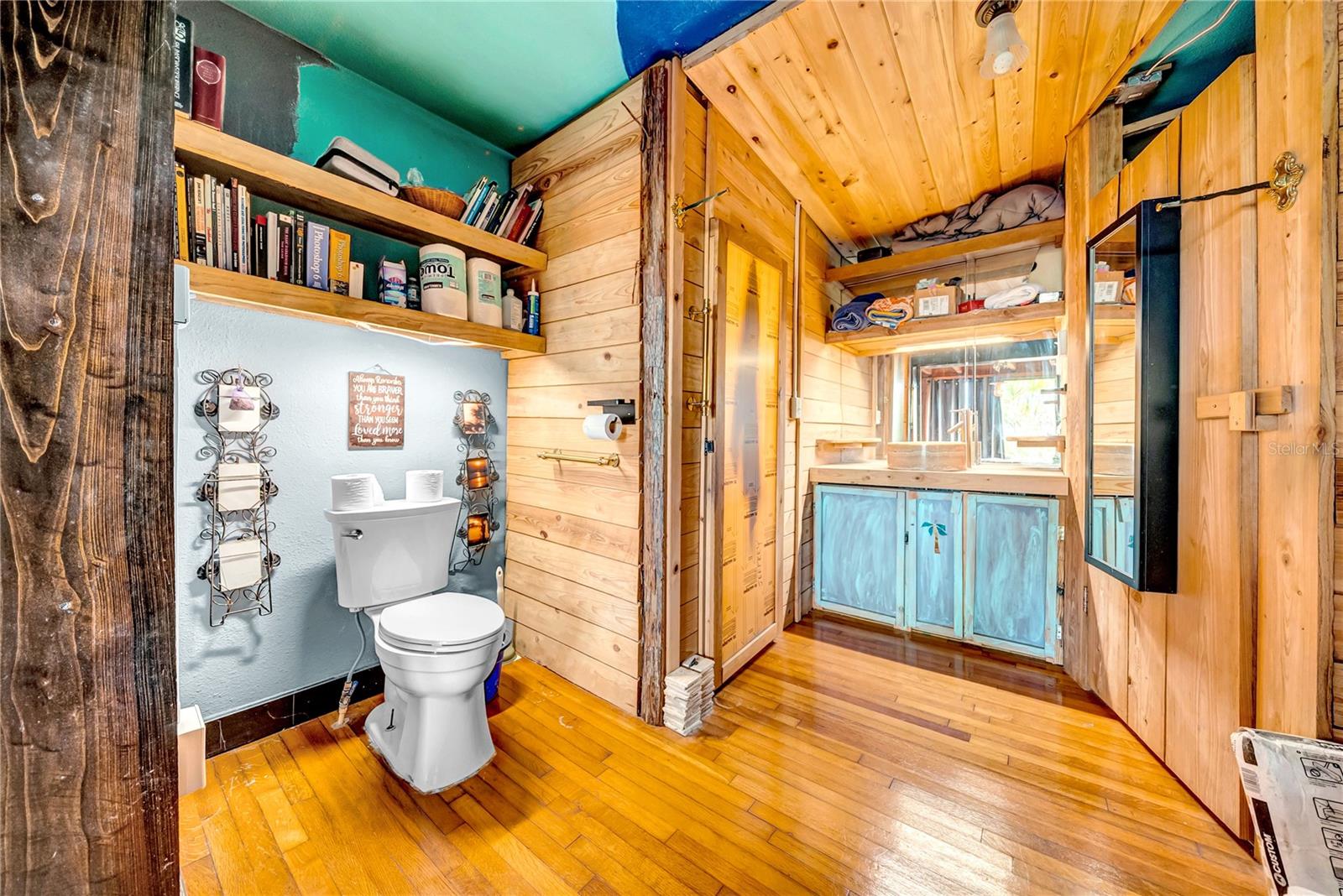 Primary bath