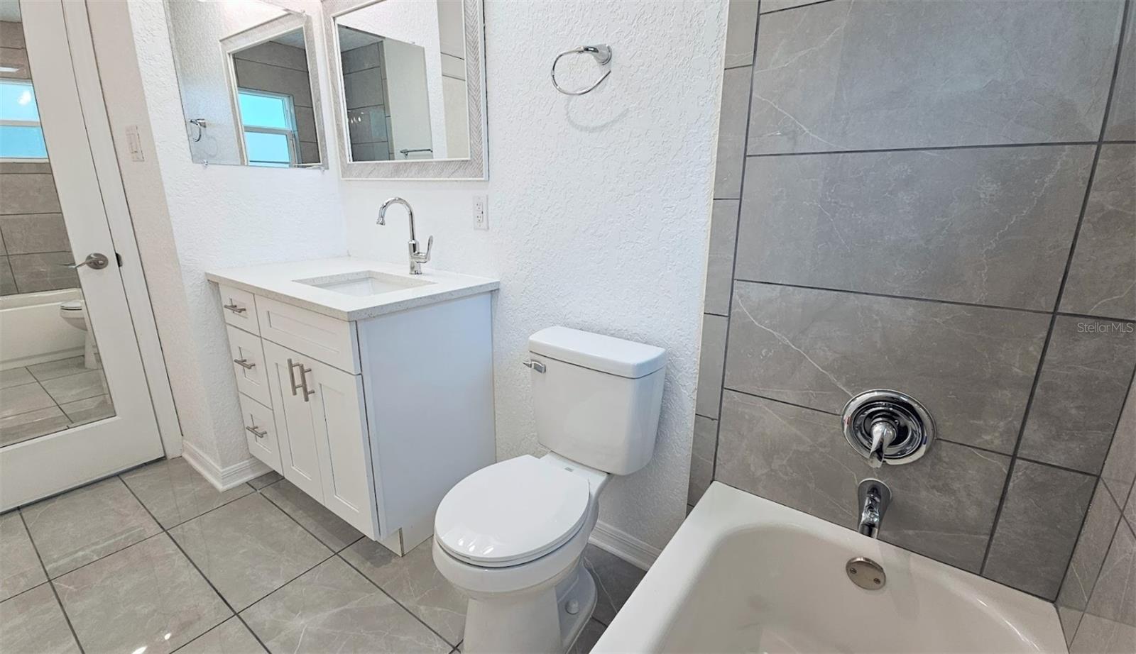 GORGEOUS BRAND NEW GUEST BATHROOM