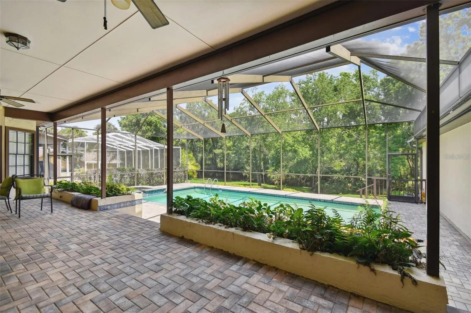 Covered area and screened in lanai