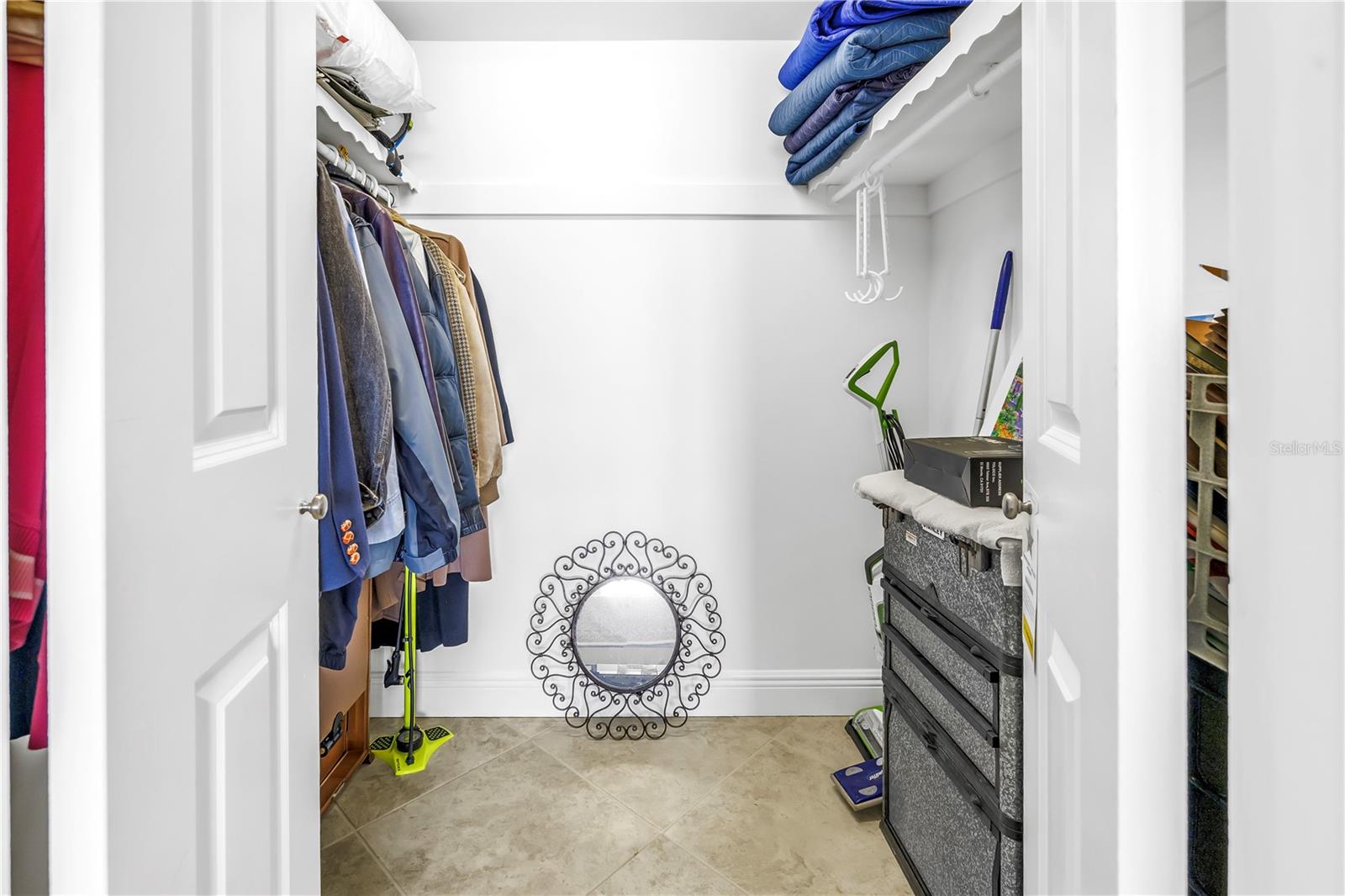@nd Bedroom Walk-in Closet