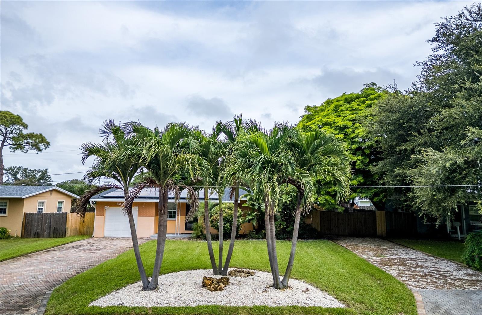 Double driveway for RV or boat parking