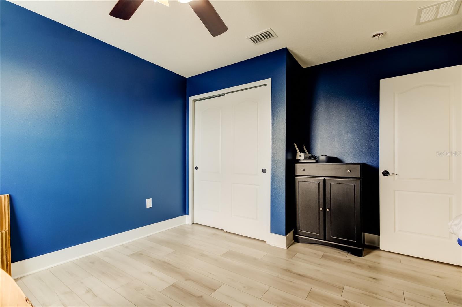 4th bedroom, upstairs
