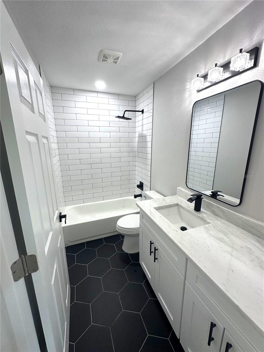 secondary bath