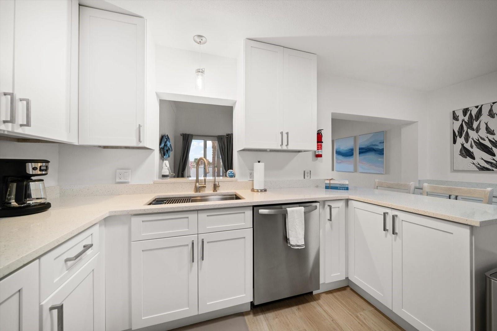 Pass through to dining area, appreciate a floor plan that is easy to live in.
