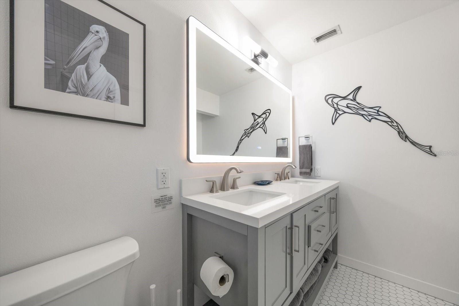 Primary bath area