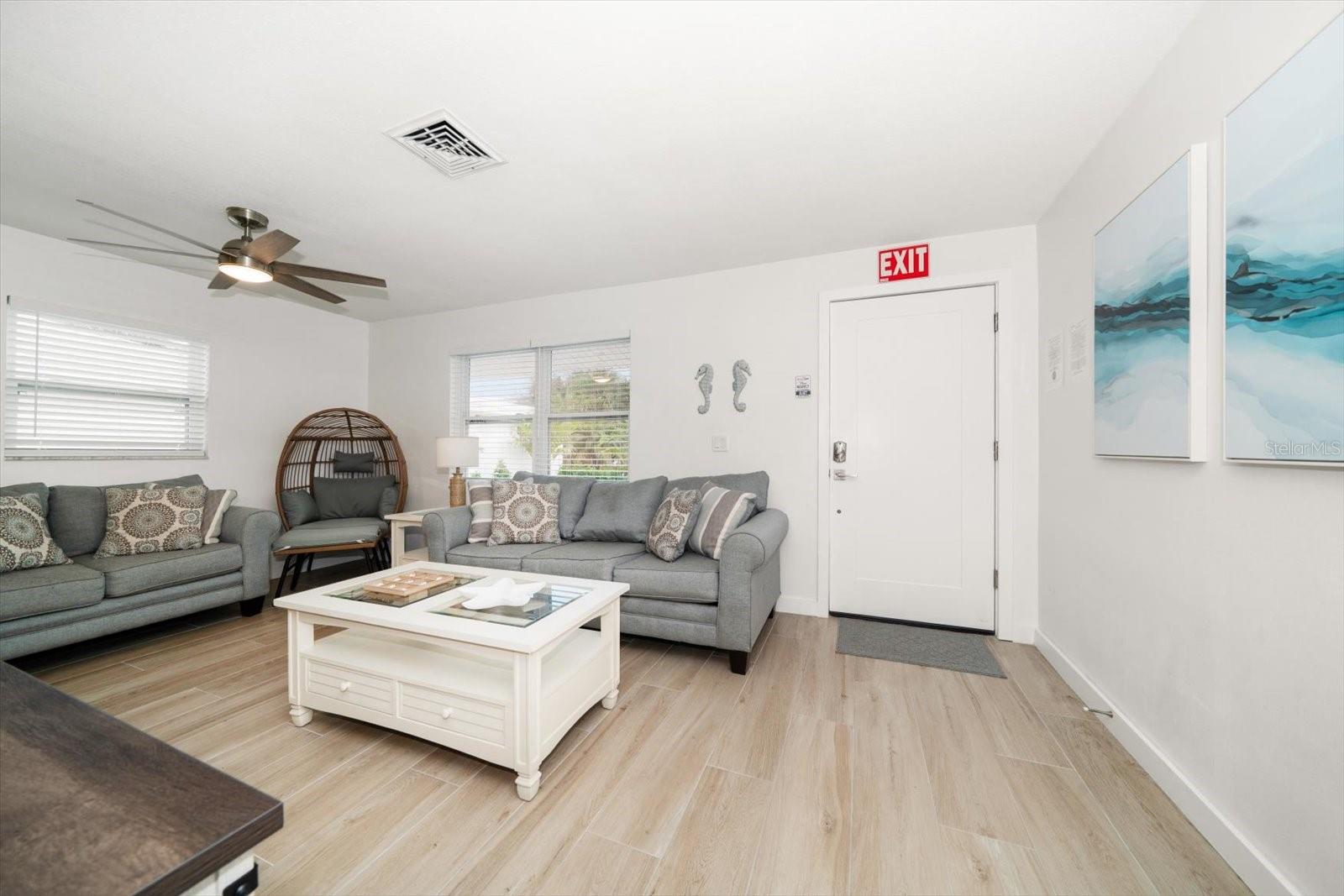 Beautiful updates! Completely furnished!