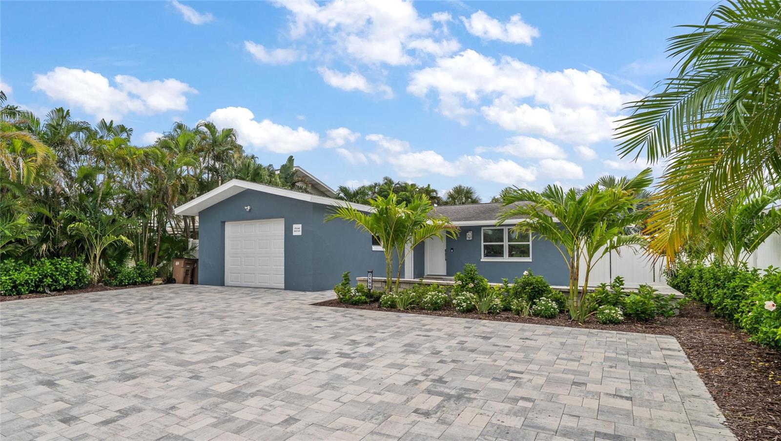 This is a lovely property - ready for that special beach lover!