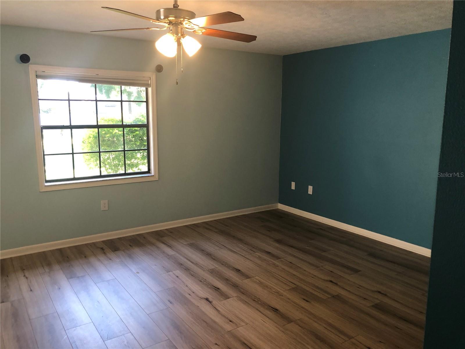 Master/  bedroom 1
