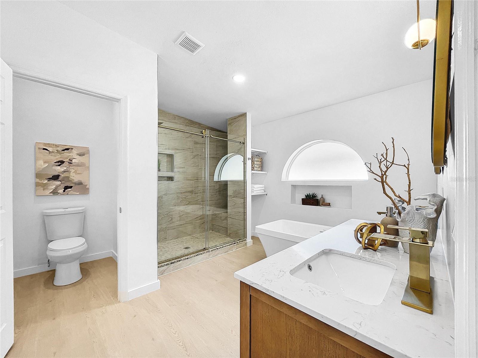 primary suite