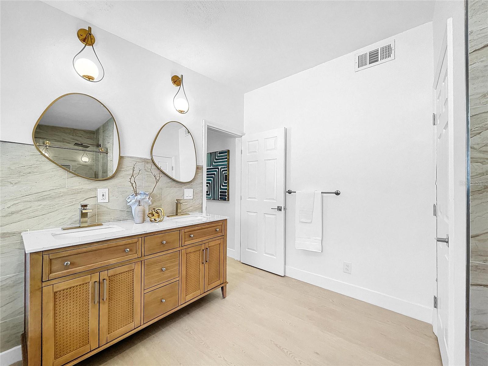 primary suite