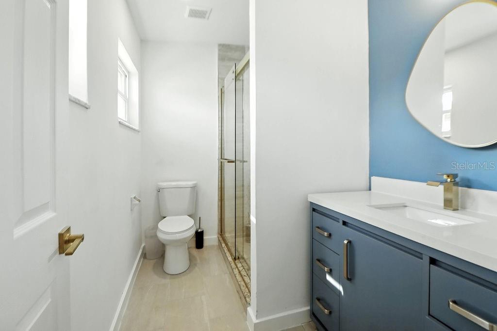 third bedroom suite