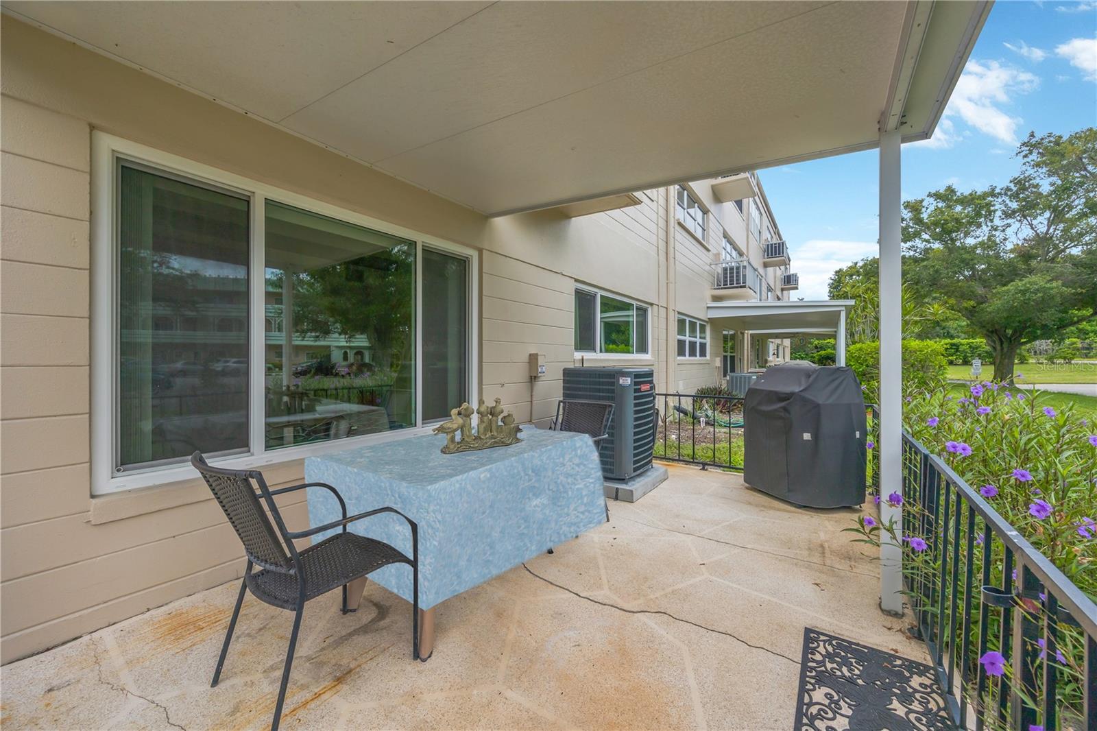 Covered Rear Patio