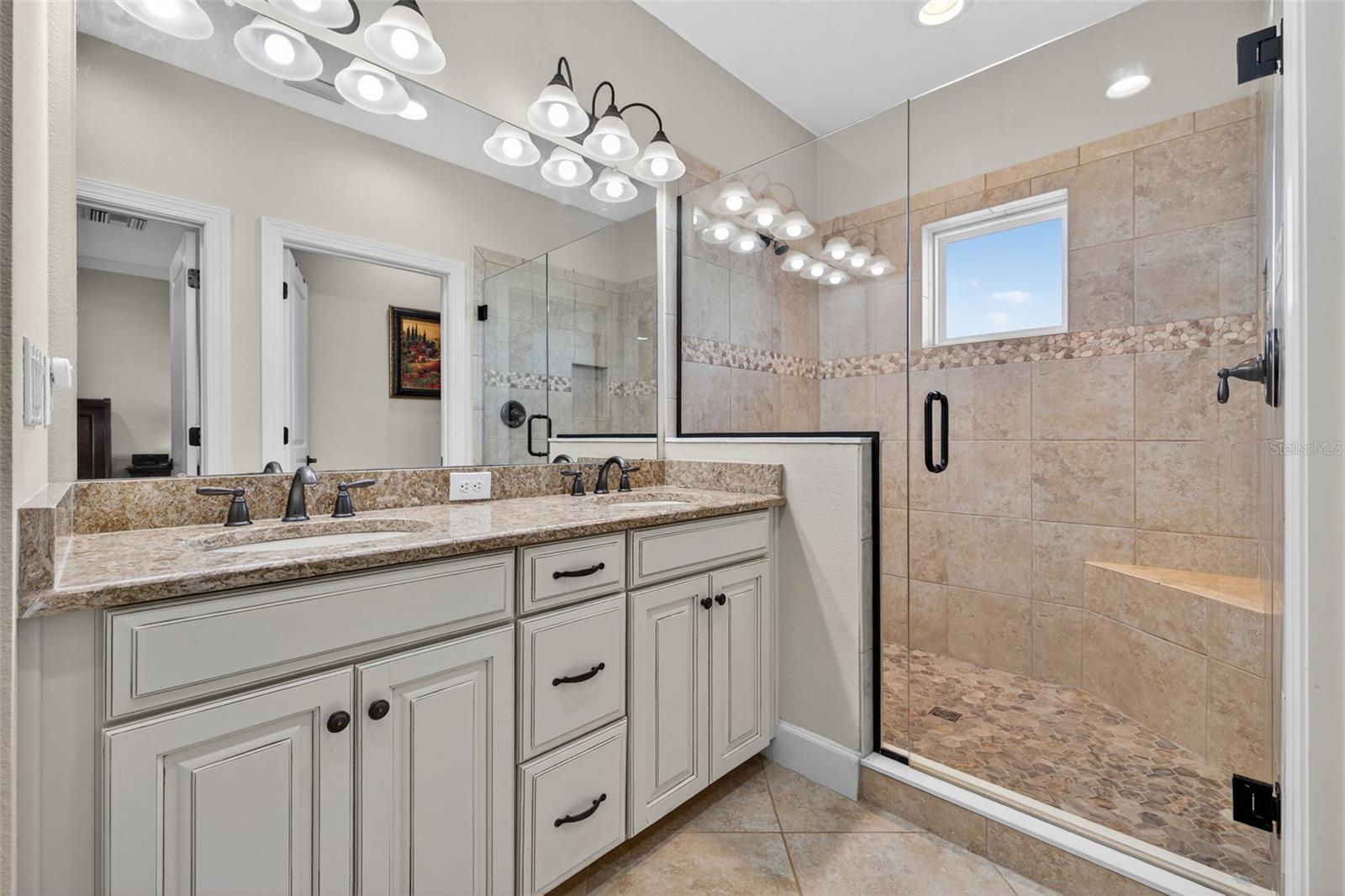 Primary Ensuite
