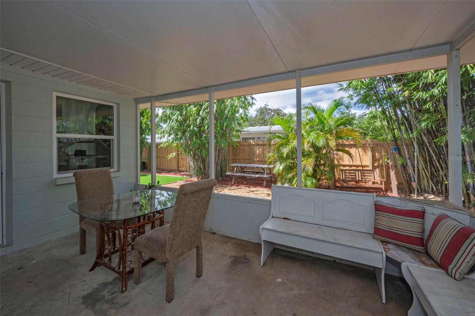Rear Lanai