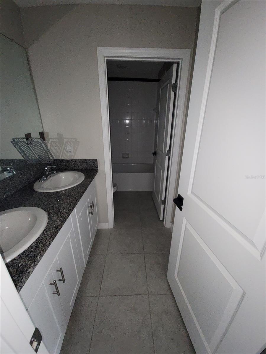 Owners Suite restroom